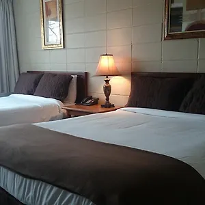 Richmond Plaza Motel