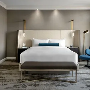https://fairmont-gold-at-fairmont-vancouver-airport.vancouver-hotels-bc.net